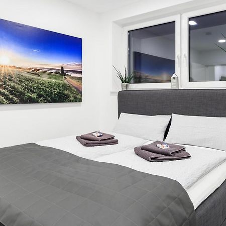 Auszeit Apartment Westend Friedrichshafen Luaran gambar